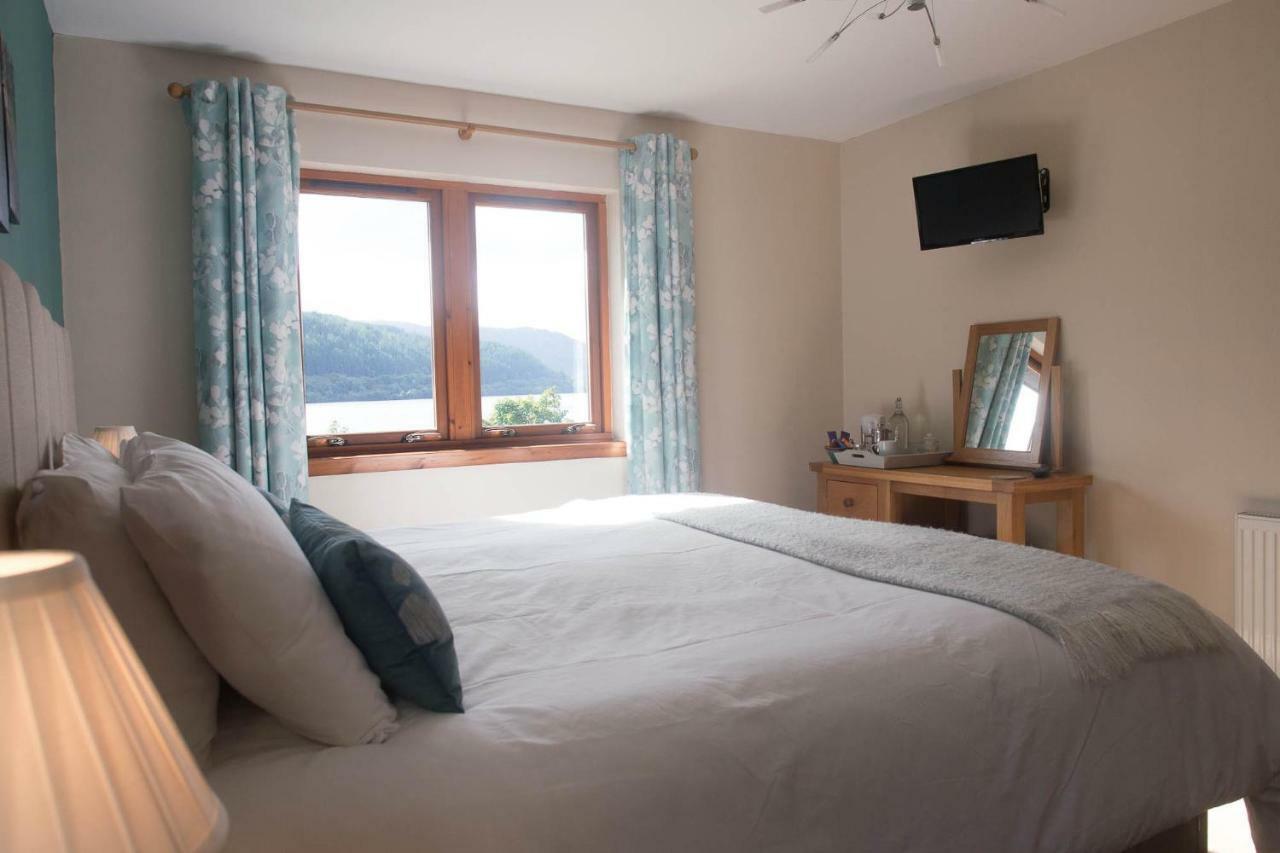 Otterburn Bed & Breakfast สตรอนเทียน ภายนอก รูปภาพ